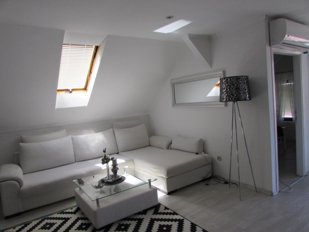 Apartmani Jejna 塞拉耶佛 外观 照片